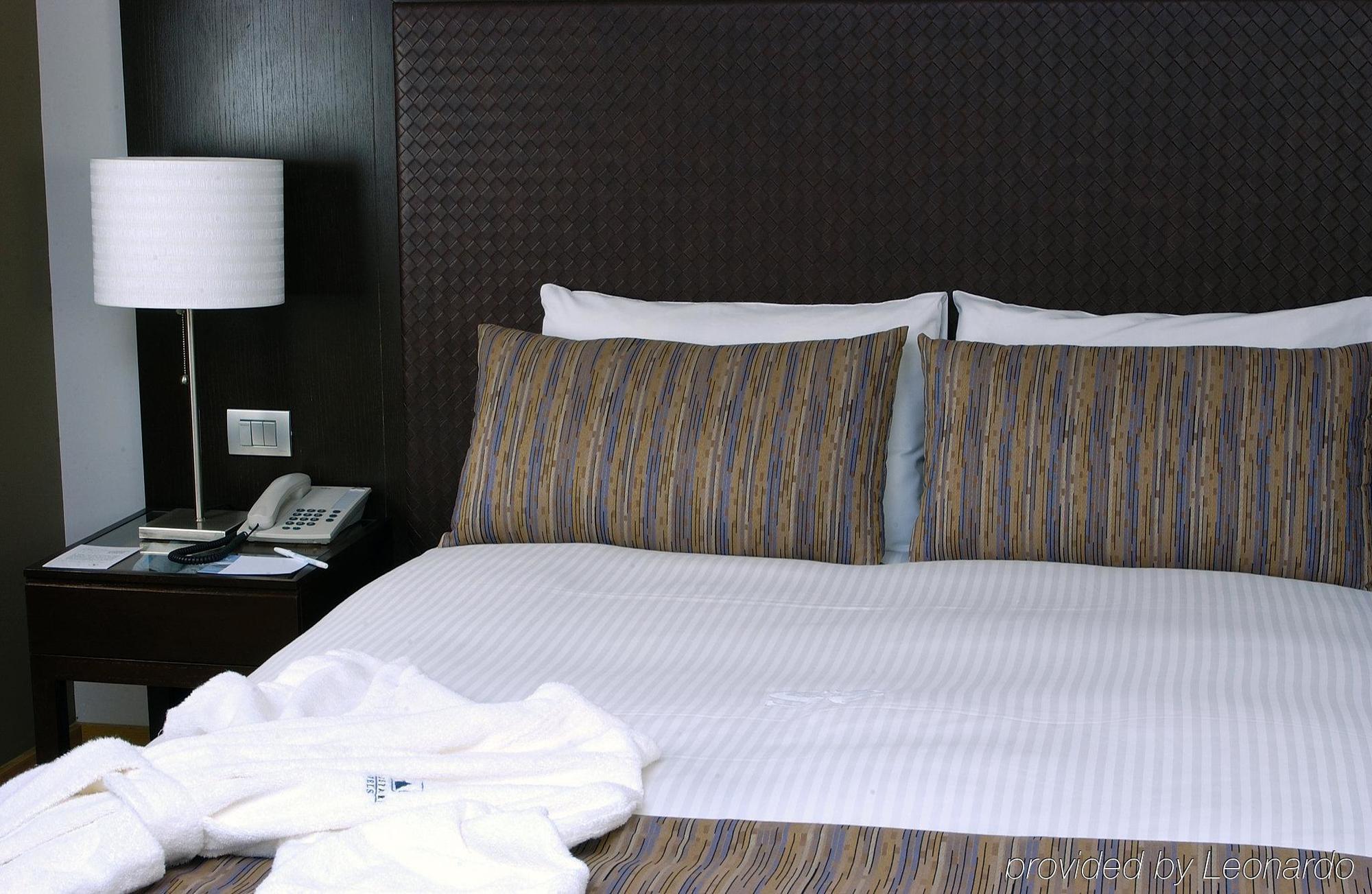 Exe Suites Reforma Mexiko-Stadt Zimmer foto